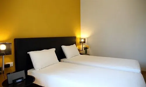 At Townhouse - Filiberto Konukevi 4*